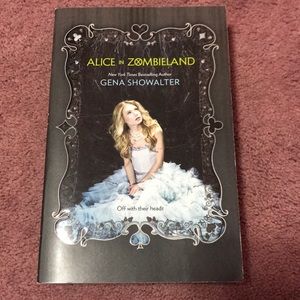 Alice in Zombieland by Gena Showalter